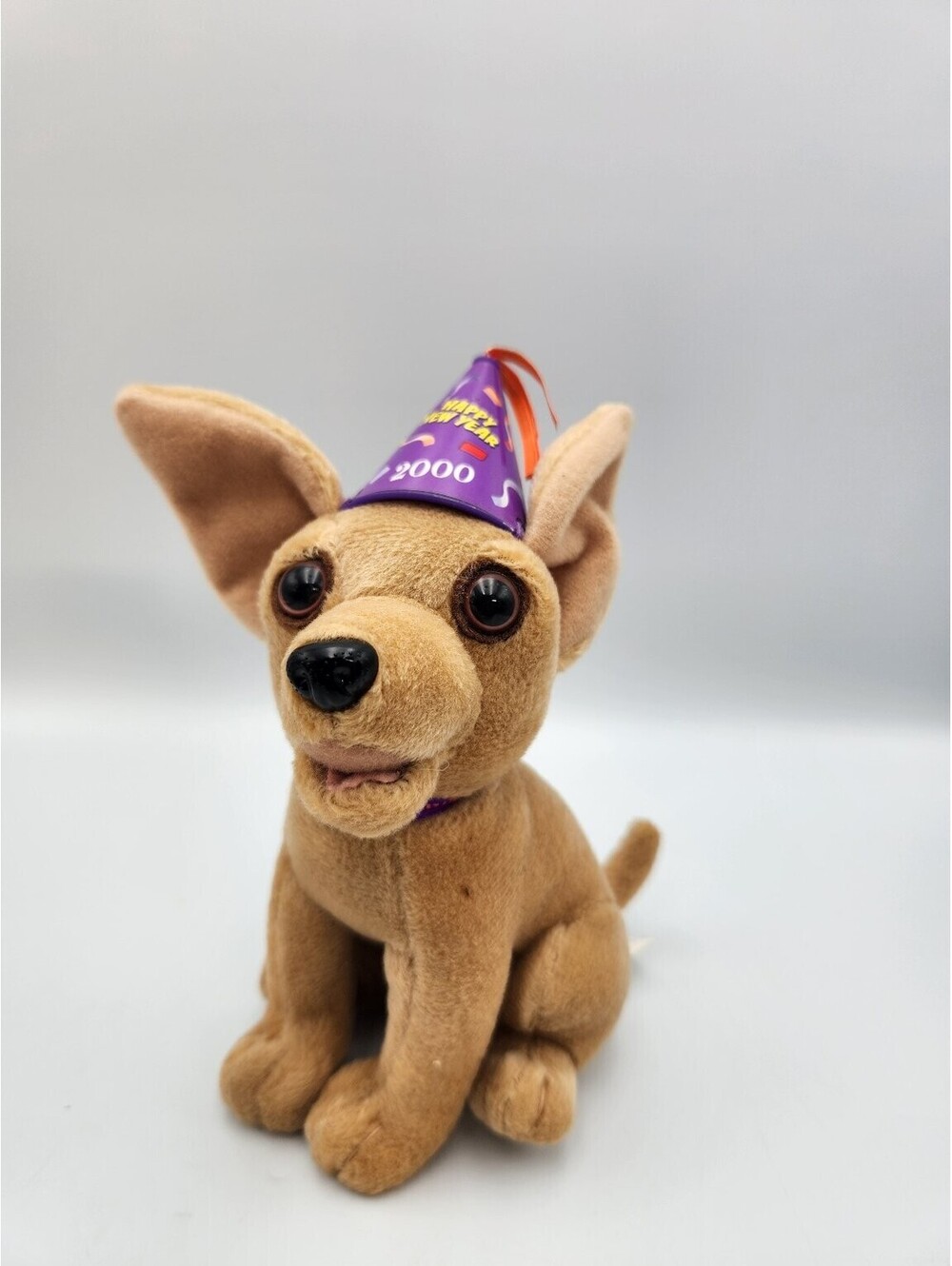 Taco Bell Chihuahua Plush 2000 New Year Dog Stuffed "Happy New Yeara Amigo" B11